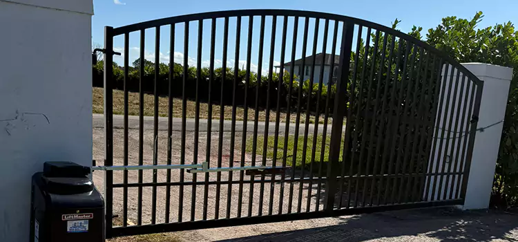 Driveway Fence Repair Sunrise